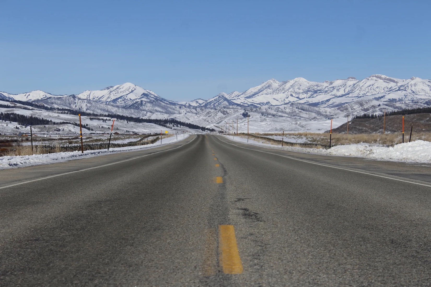 Lawmakers move to support Wyoming highways with extra funds