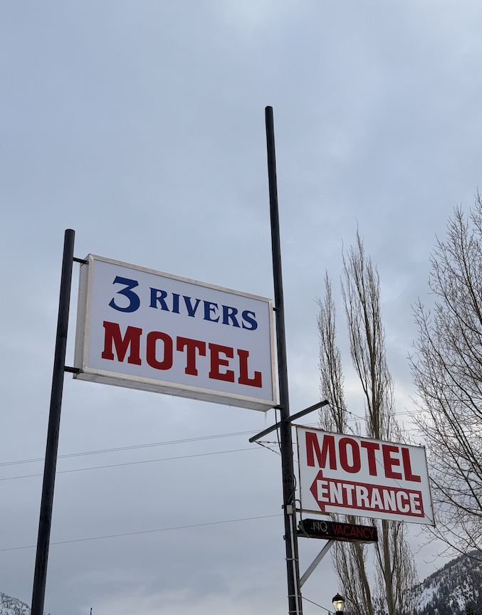 A Hidden Gem: 3 Rivers Motel & RV Park in Alpine