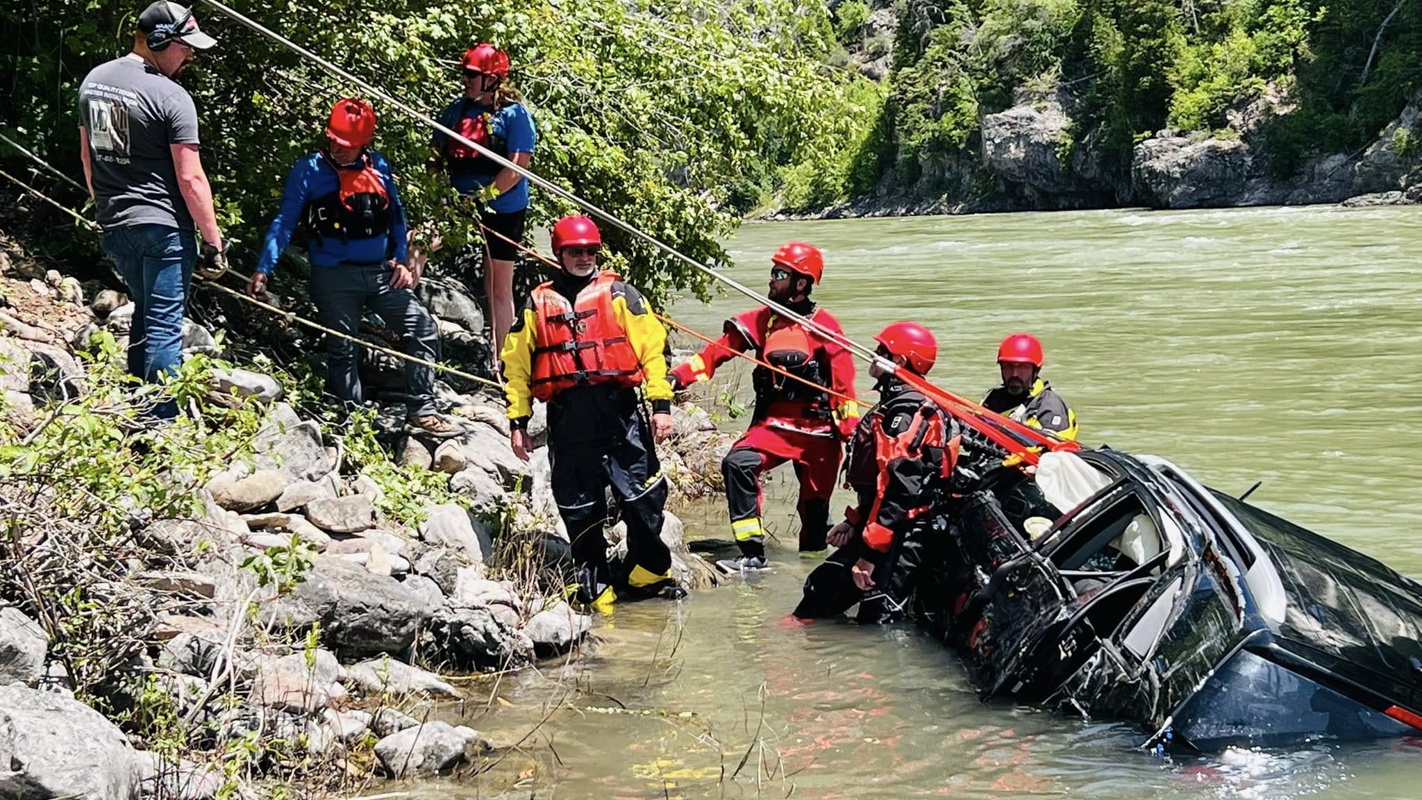 Search and Rescue lean again on water training