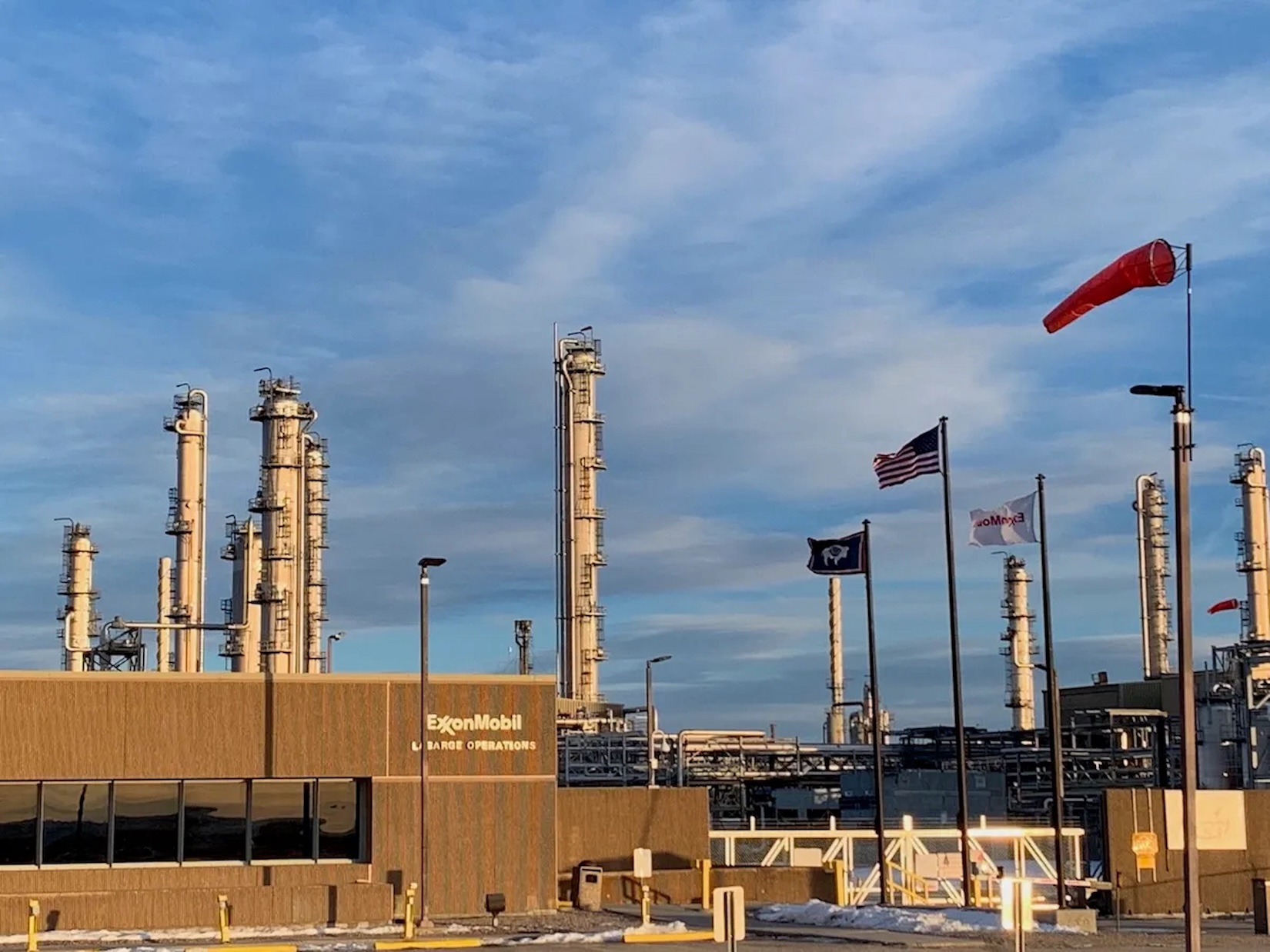 Feds, Wyoming greenlight new helium plant, among world’s largest