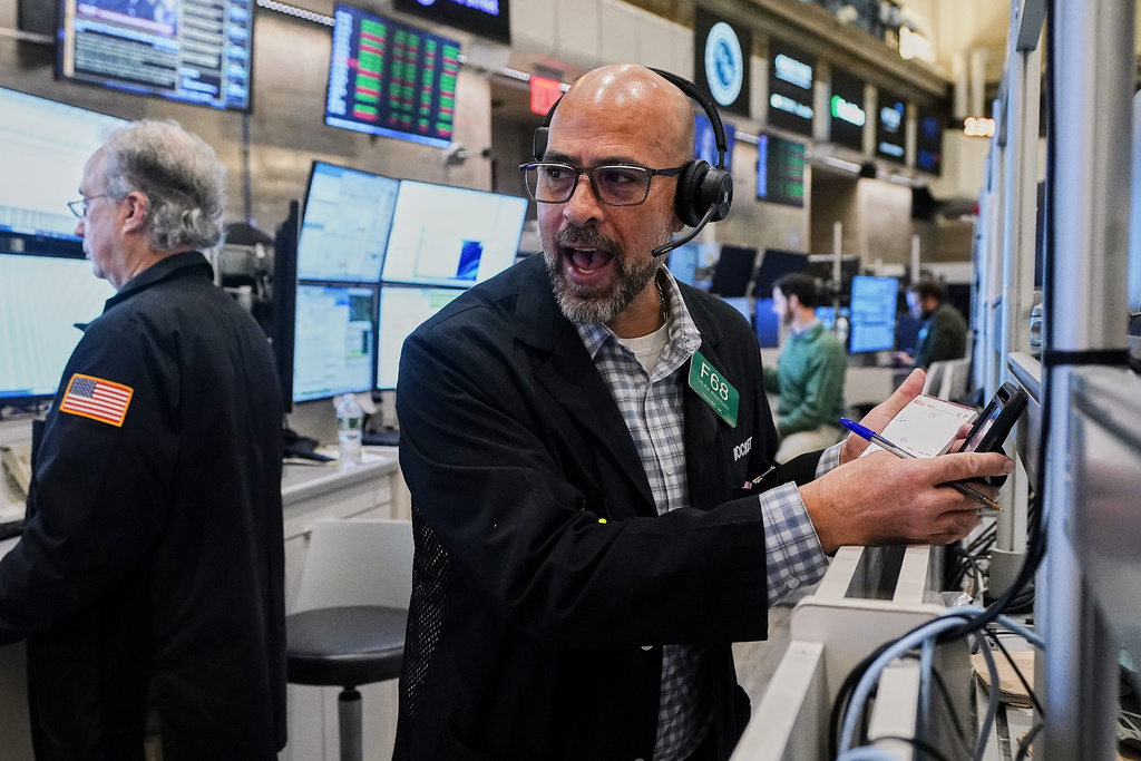 Wall Street mixed in light trading before the opening bell while oil prices resume their climb