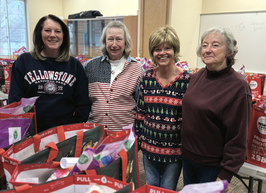 Local auxiliary blends veteran remembrance with holiday outreach