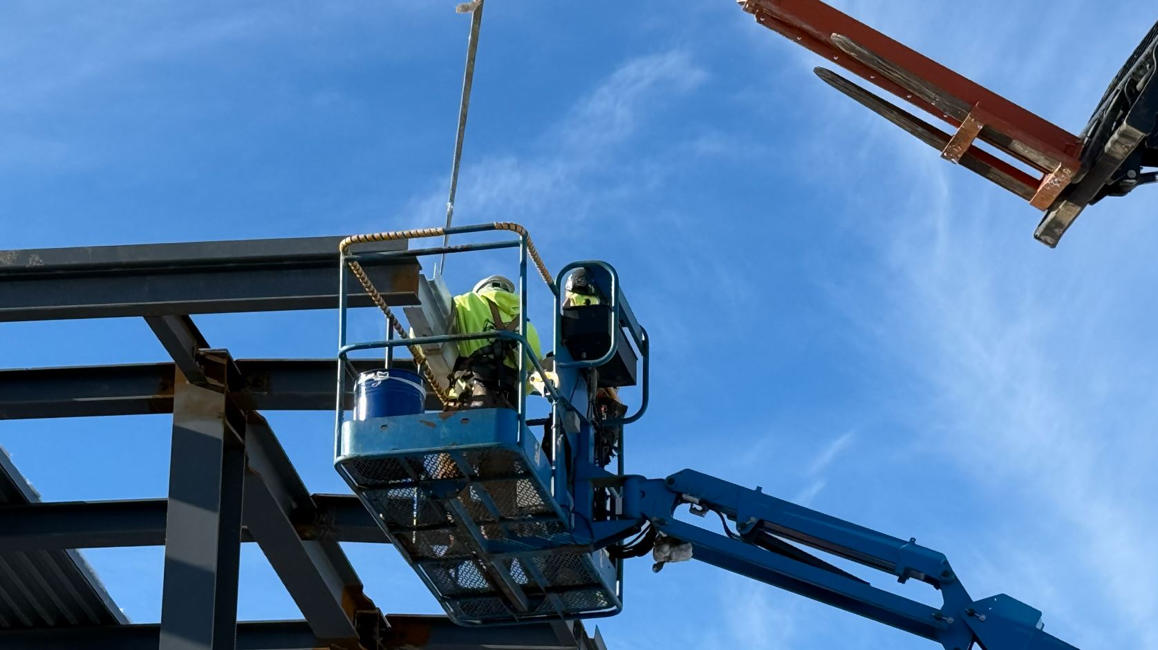 County Courthouse addition reaches milestone with “Topping Out” ceremony