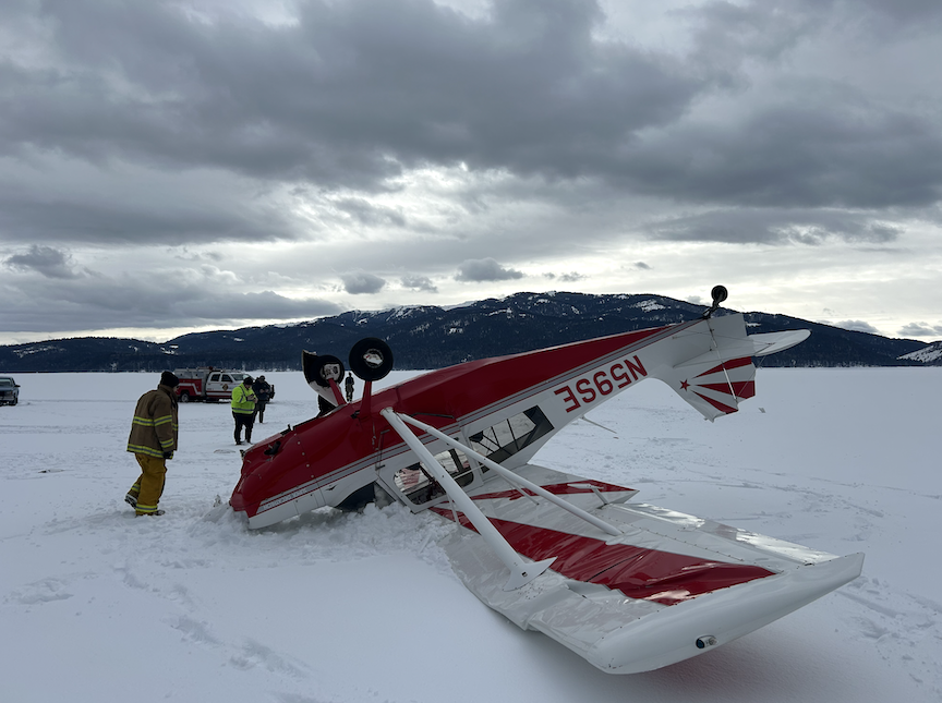Authorities respond to Alpine plane crash