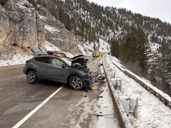 Two transported for medical care after head-on crash in Snake River Canyon