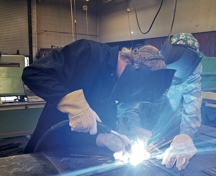 SVHS welders complete construction of memorial markers