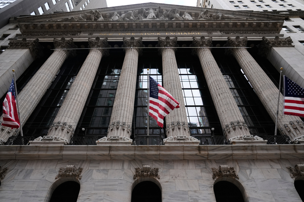 Oil prices jump following fighting in the Middle East, while US stocks drift