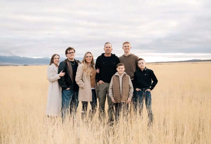 5 family members found dead after flash flood in a scenic Utah canyon, authorities say